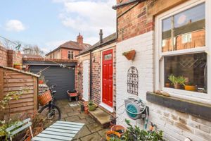 Photo 21- click for photo gallery